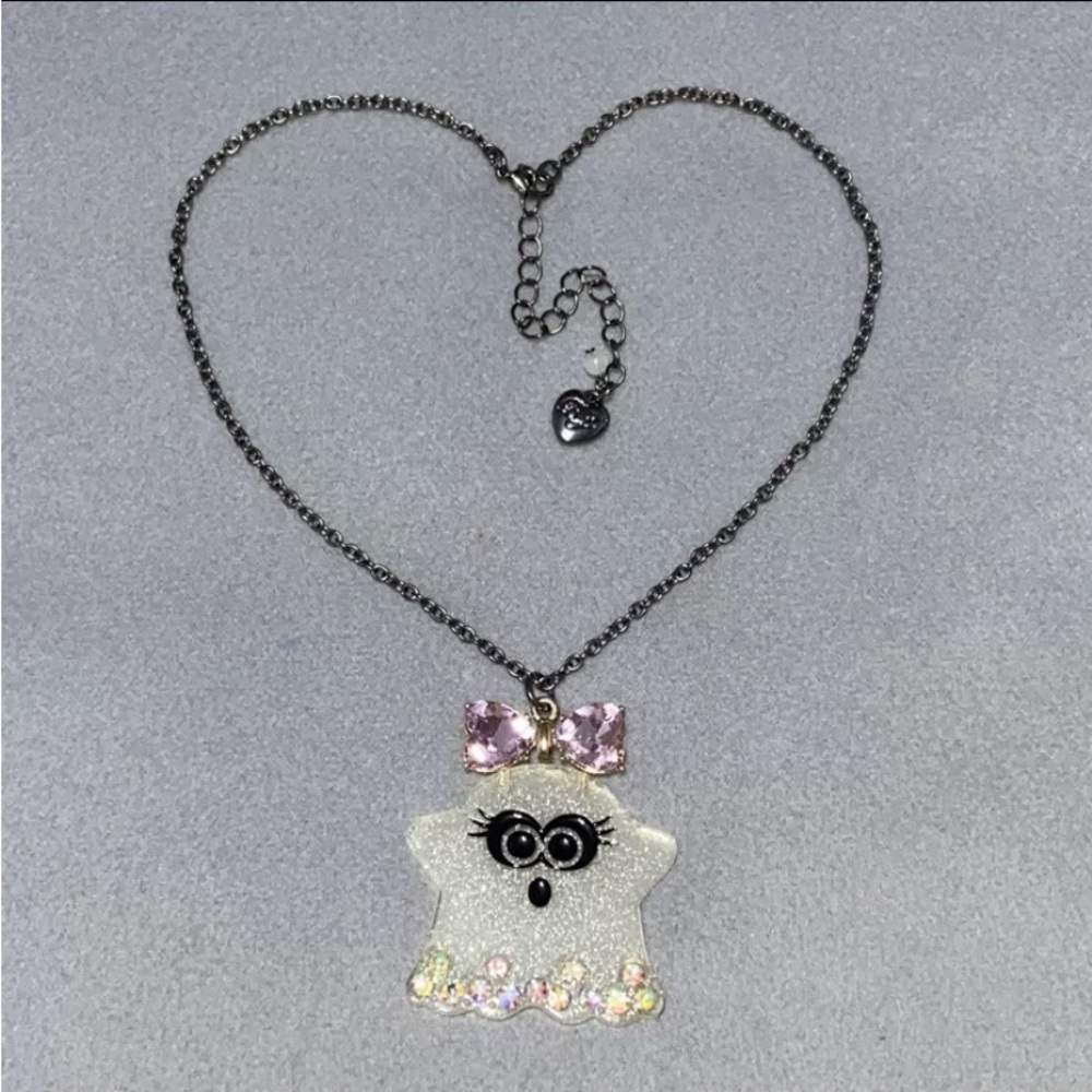 Betsey Johnson Halloween Glittery Ghost With A Pink Bow Boo To You Necklace NWT
